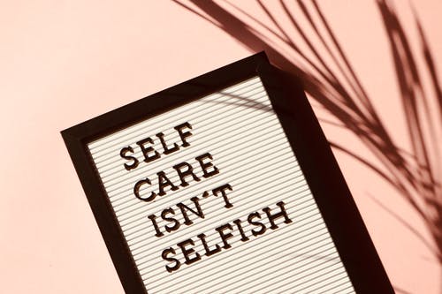 Self Care by Mamuna Arshad – Aesthetic & Lifestyle Specialist